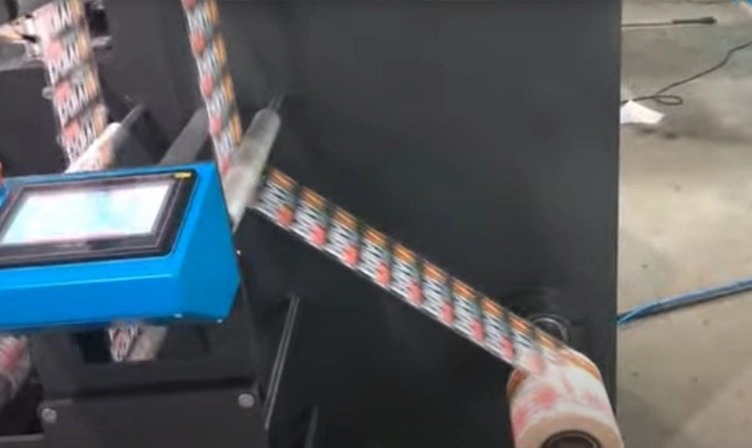 Tam döner yarı döner entegre kalıp kesme makinesi