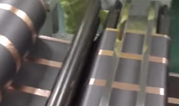 Lityum pil kutup parçaları dilme makinesi