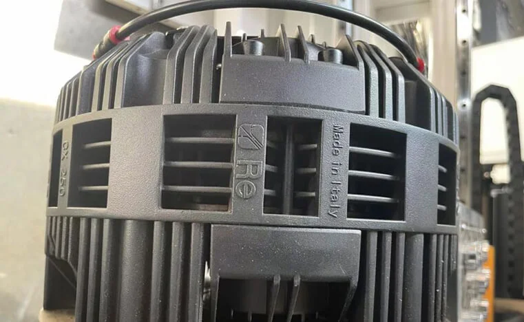 Film, kağıt, lamine malzeme uygulaması için inline kesme die ile Pro serisi 4 mil non-stop eğme