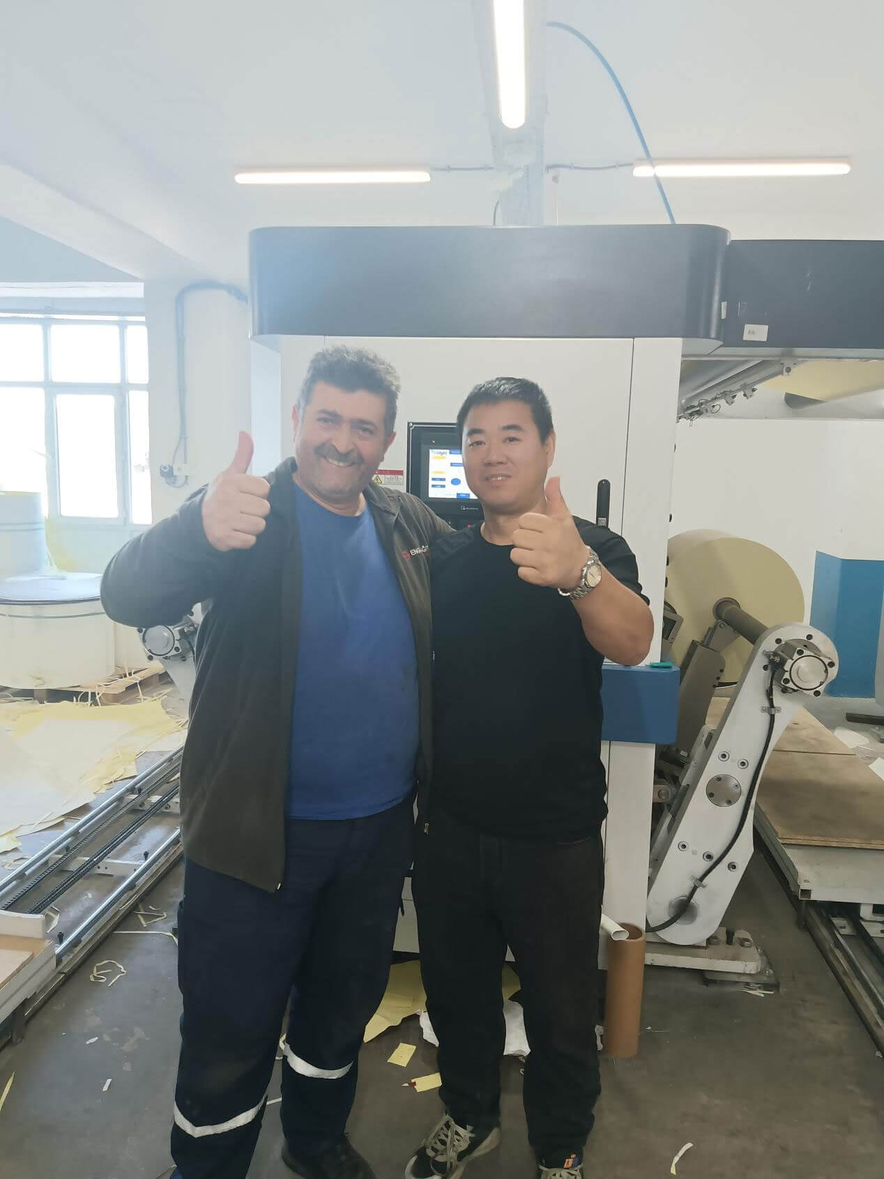 How does Raloyal Provide the service support?