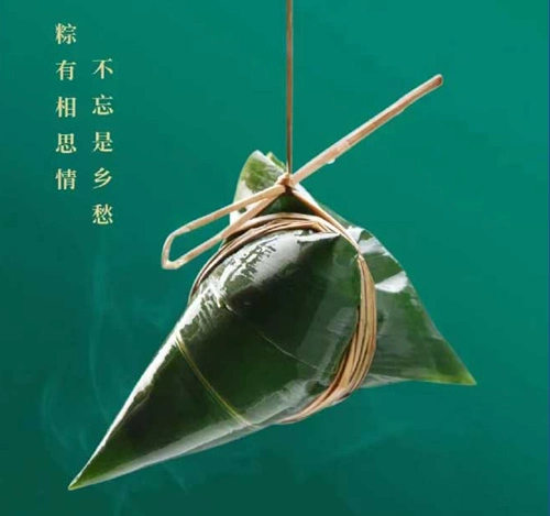 Mutlu ejderha tekne festivali.