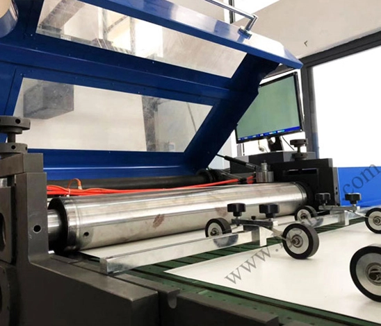 Hamburger kağıt sandviç kağıt baskı ve kaplama makinesi karakteristiği