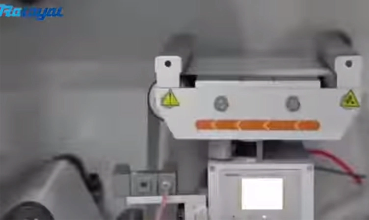 Etiket etiket yapışkanlı kağıt, Film xo so baskı makinesi